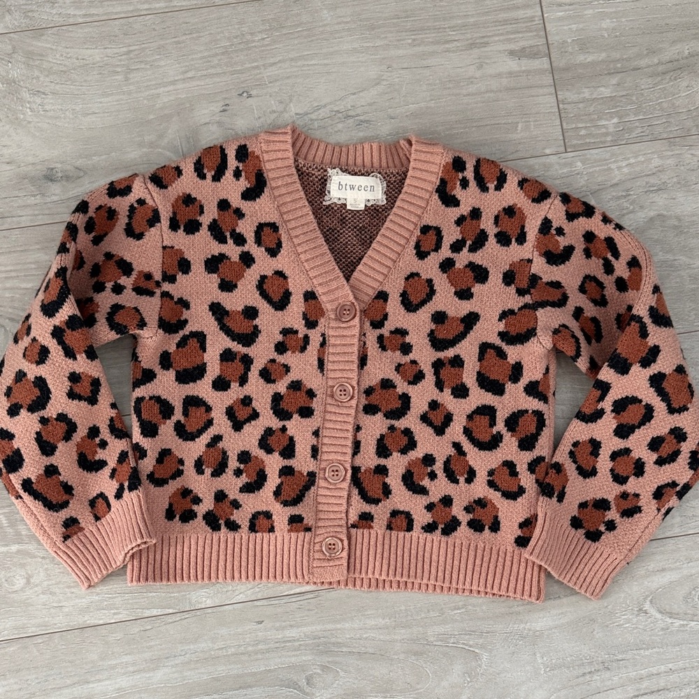 Little girls Leopard Print Sweater - Brown and Black 5